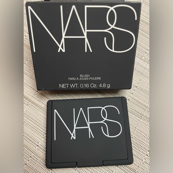 NARS - Iconic Blush - Shade 777 ‘Orgasm’ | NIB - Peachy Pink W/ Gold Shimmer - Picture 10 of 14